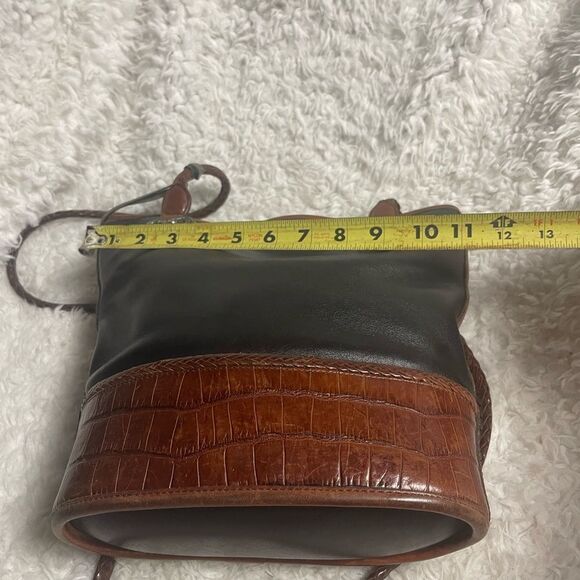 Brighton leather Black and Brown crocs print bucket style shoulder bag . - Picture 12 of 14
